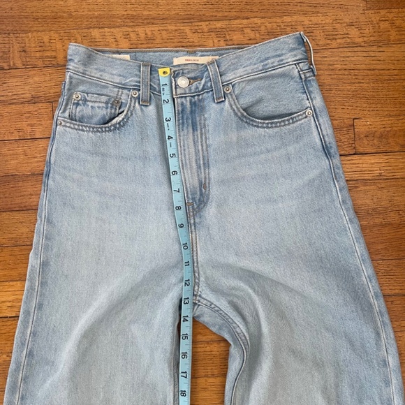 Levi’s Premium High Loose Jeans Med Wash Sz 25 - EUC - Picture 7 of 10